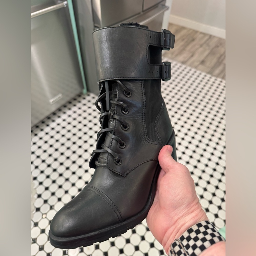 Tory Burch Brooke Combat Biker Leather Boots Size 7.5 in Black - Picture 2 of 4